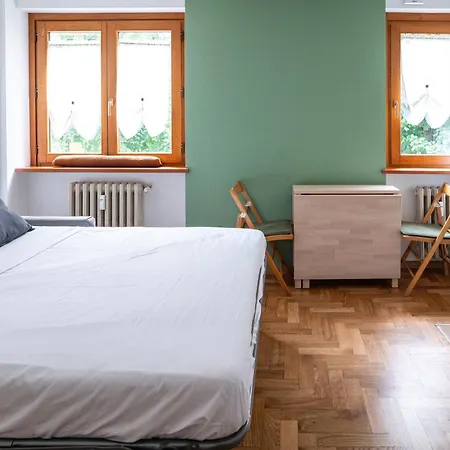 شقة Beautiful In كورمايور